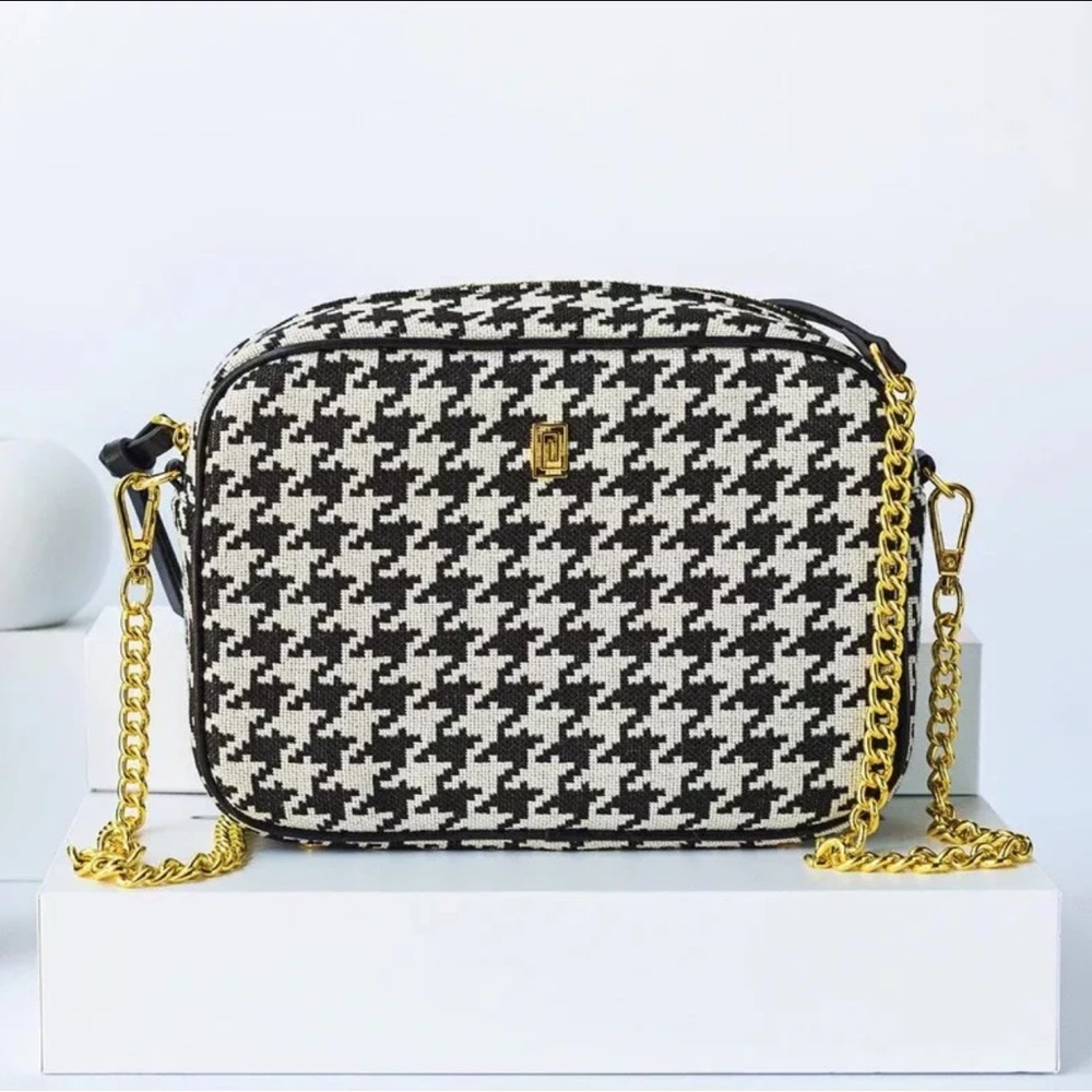 NWOT Notiq Black Houndstooth Crossbody Camera Purse Bag Gold Chain
